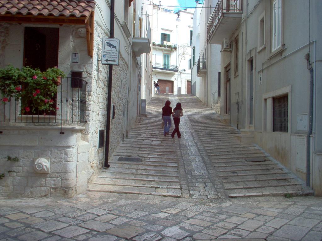 Dimora Donna Clara Bed and Breakfast Conversano Værelse billede