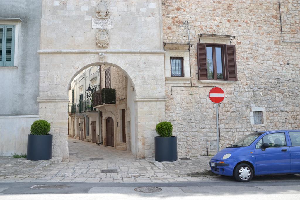 Dimora Donna Clara Bed and Breakfast Conversano Eksteriør billede